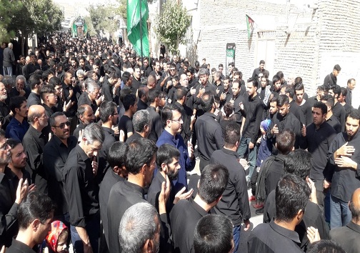 عزاداران حسینی در سوگ سقای کربلا اشک ماتم ریختند