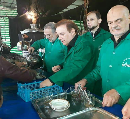 پذیرایی دانشمندان خارجی از عزاداران حسینی