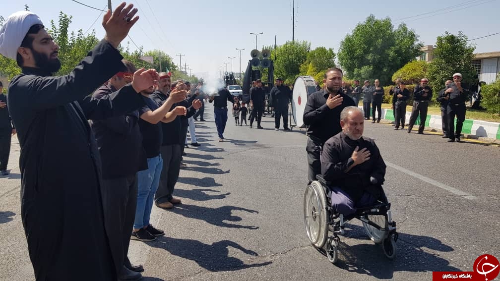 ندای یا ابوالفضل در فارس طنین انداز شد/فارس در عزای علمدار کربلا به سوگ نشست + تصاویر ندای یا ابوالفضل در فارس طنین انداز شد/فارس در عزای علمدار کربلا به سوگ نشست + تصاویر