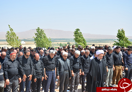 اقامه نماز ظهر تاسوعا در بقاع متبرکه فارس اقامه نماز ظهر تاسوعا در بقاع متبرکه فارس
