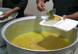 مراسم عزاداری عاشقان حسینی در روز تاسوعا/ حال و هوای عزاداران حسینی در آران و بیدگل + فیلم و تصاویر