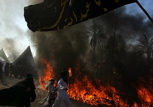 مراسم سنتی خیمه سوزان در شهر طاقانک