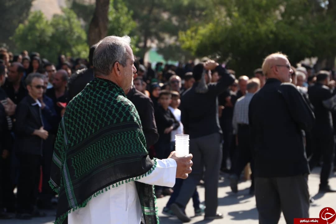 ندای یا حسین (ع) در فارس طنین انداز شد/فارس در عزای سید و سالار شهیدان به سوگ نشست + تصاویر
