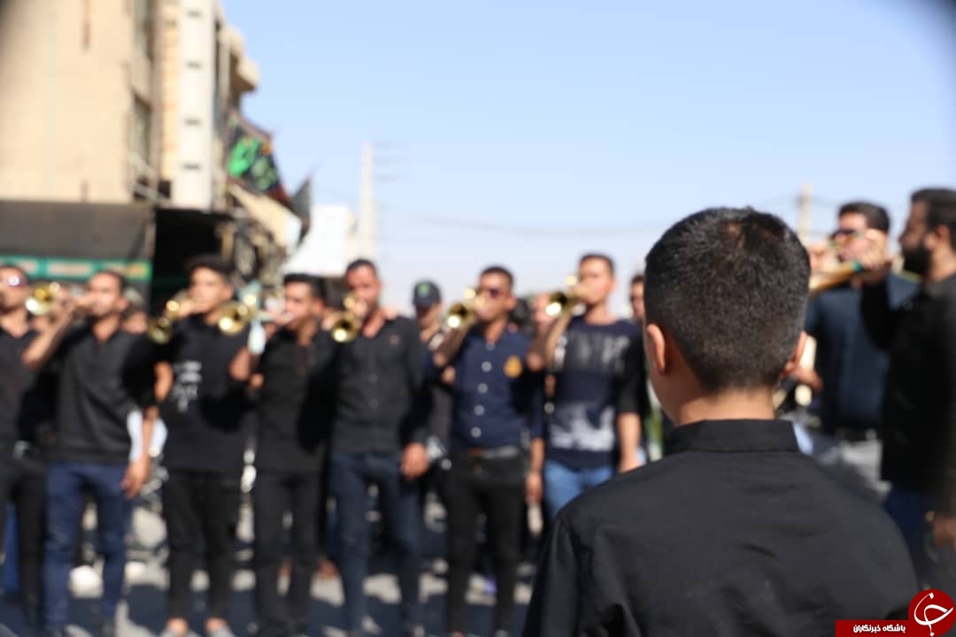 ندای یا حسین (ع) در فارس طنین انداز شد/فارس در عزای سید و سالار شهیدان به سوگ نشست + تصاویر