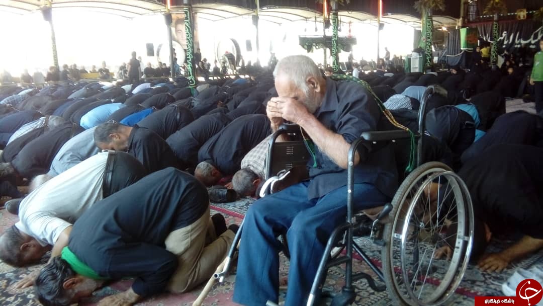نماز ظهر عاشورا در بقاع متبرکه فارس اقامه شد