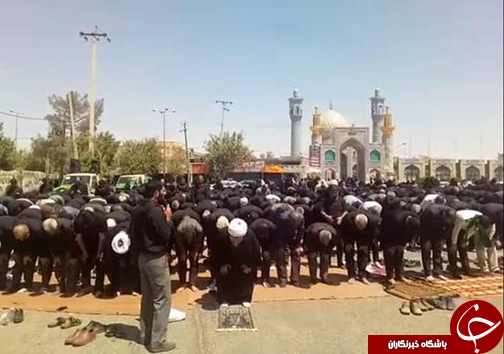 نماز ظهر عاشورا در بقاع متبرکه فارس اقامه شد + تصاویر
