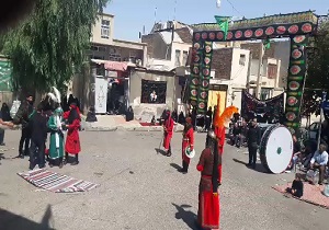 مراسم تعزیه شهادت امام حسین (ع) در شهرستان ساوه + فیلم