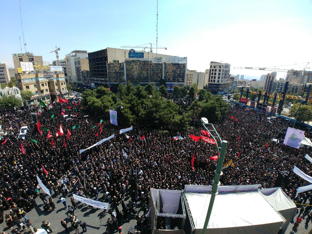 تجمع بزرگ عاشورائیان در اقصی نقاط کشور + فیلم و تصاویر تجمع بزرگ عاشورائیان در اقصی نقاط کشور + فیلم و تصاویر