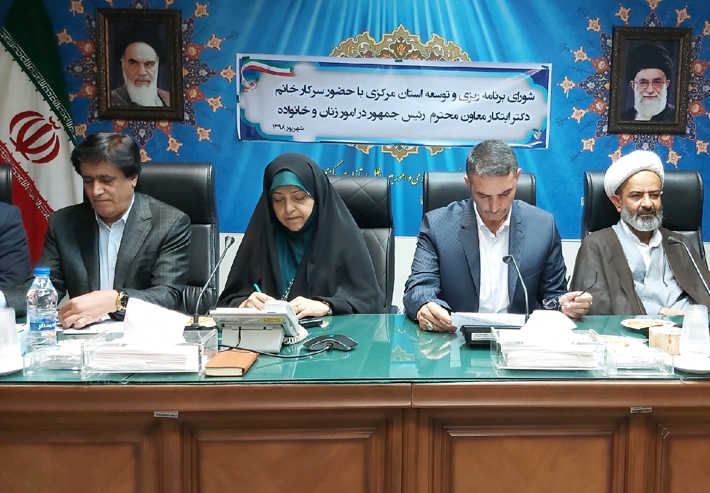 سومین جلسه شورا برنامه ریزی و توسعه استان مرکزی با حضور ابتکار