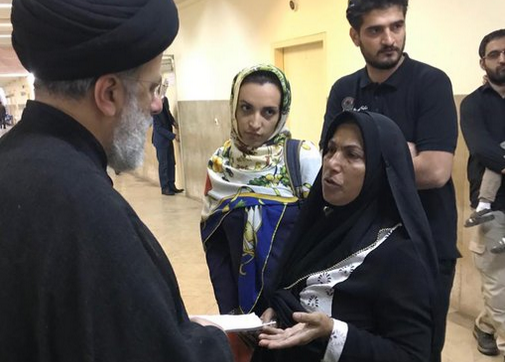 بازدید سرزده رئیس قوه قضایی از مجتمع قضایی مطهری +عکس