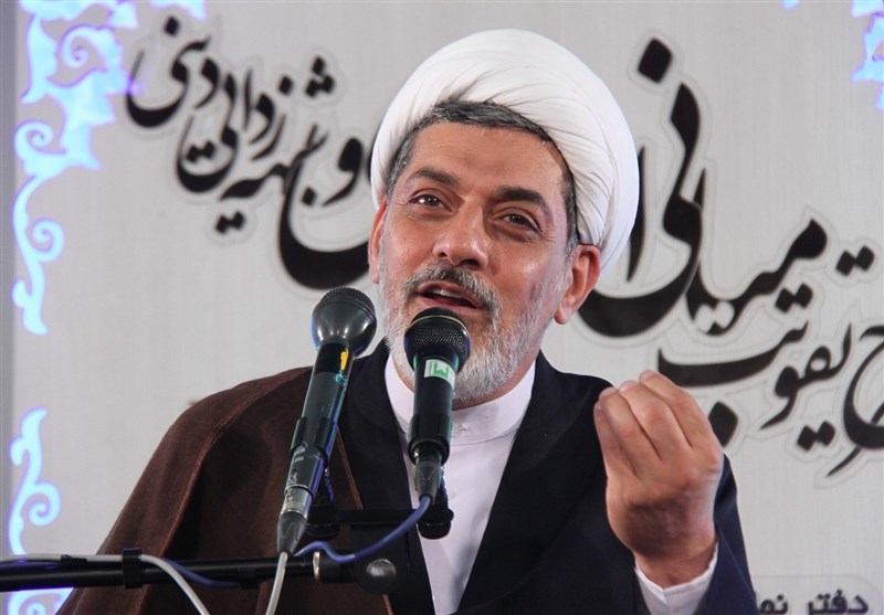 داستان جالب بوسه امام سجاد (ع) بر دست فقیر + فیلم