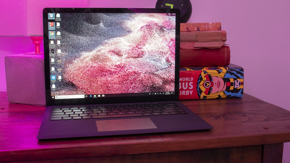 عرضه جدیدترین Surface مایکروسافت با تراشه جدید اینتل