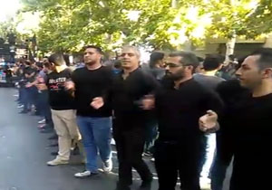 کاروان عشق و مراسم شبیه&zwnj;خوانی در آران و بیدگل/ هیئت عزاداران سینه&zwnj;زنی در شاهرود + فیلم و تصاویر