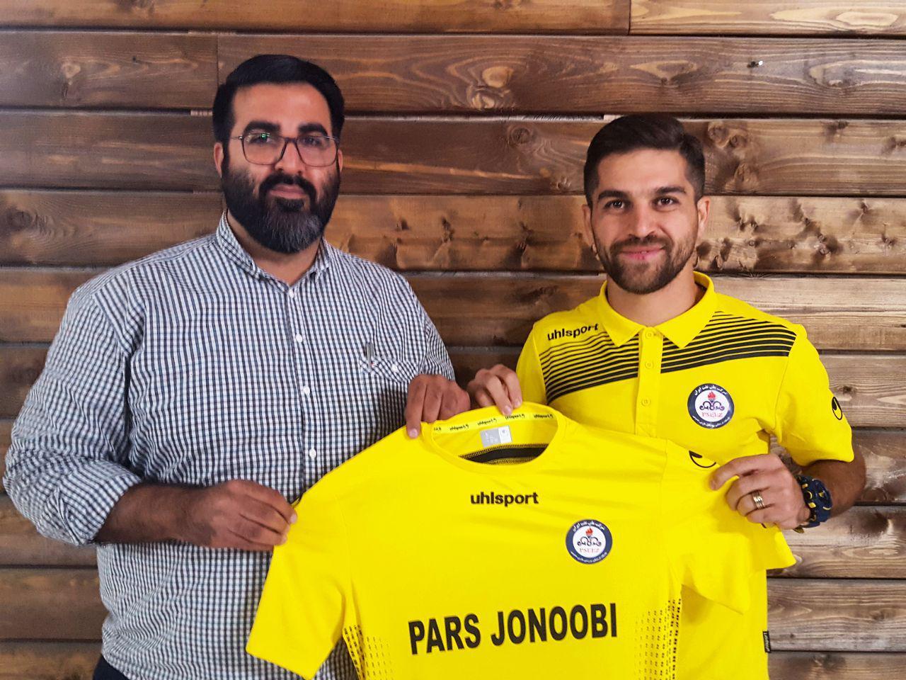 بازیکن سابق پرسپولیس شاگرد کمالوند شد