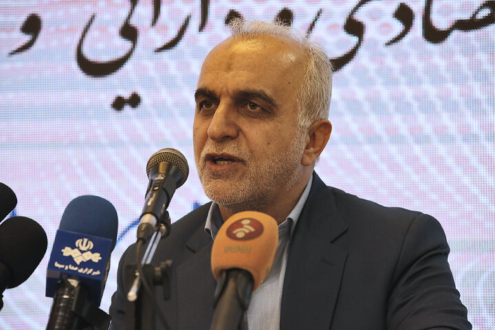 وزارت اقتصاد مشغول بررسی اصلاح قانون مالیات مستقیم