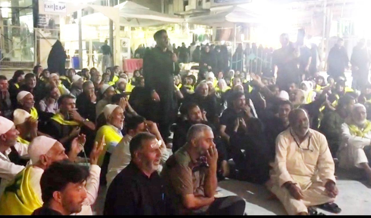 عزاداری جانسوز شیعیان کشمیر هندوستان در نجف اشرف + فیلم