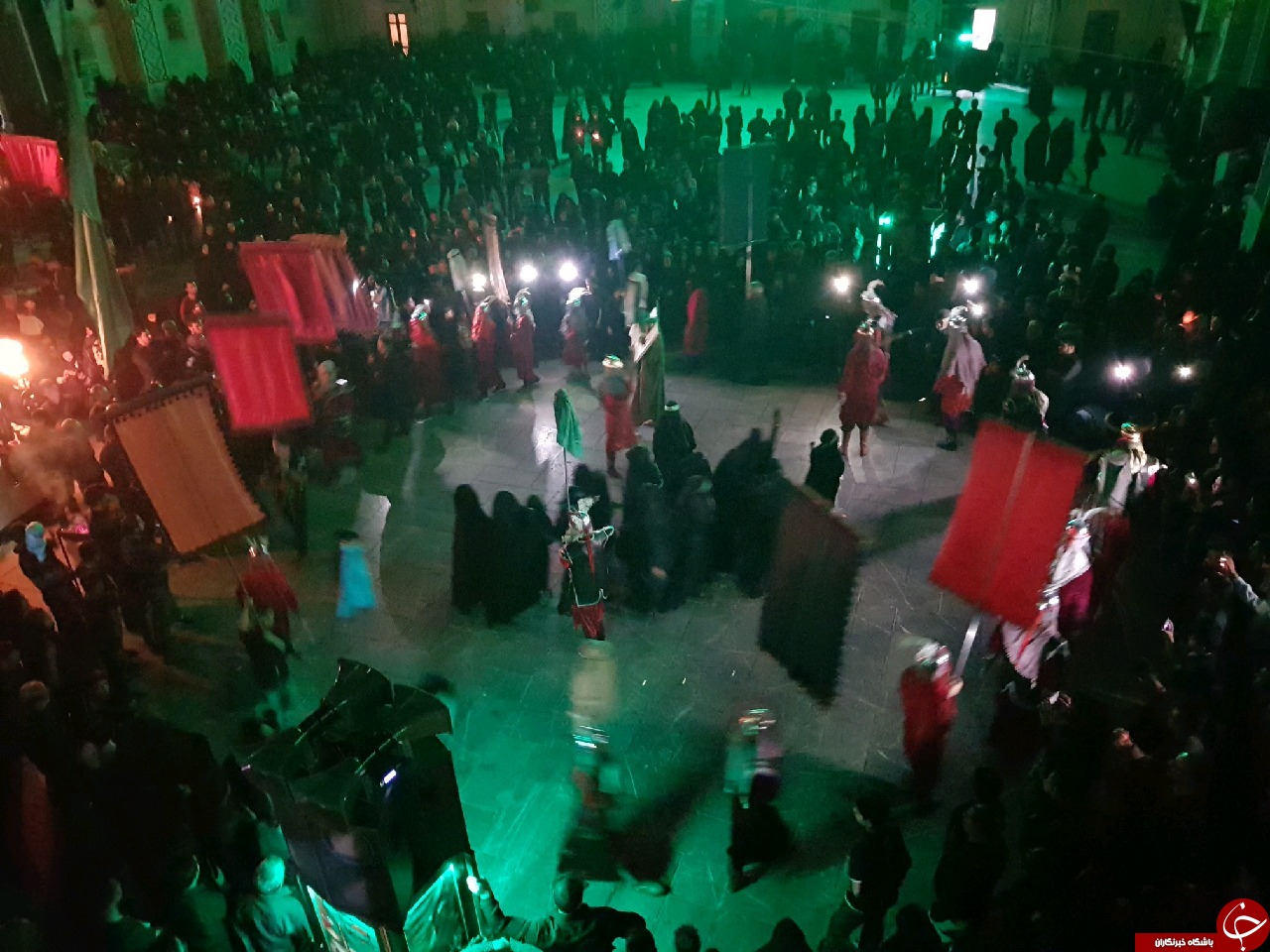 کاروان نمادین اسرای دشت کربلا در «جوپار» + فیلم کاروان نمادین اسرای دشت کربلا در «جوپار» + فیلم