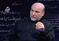 مدرک داوری و مربیگری فوتبال فرمانده کل ارتش + فیلم