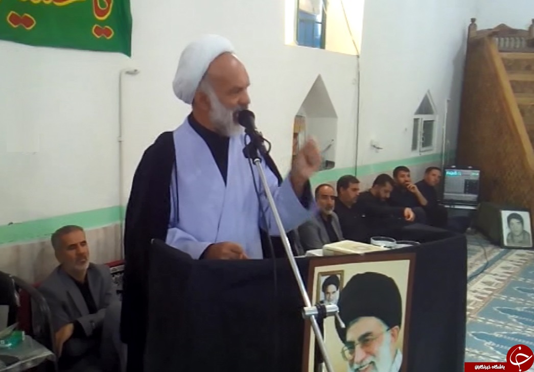 احترام به والدین یکی از خصایص مهم شهدا