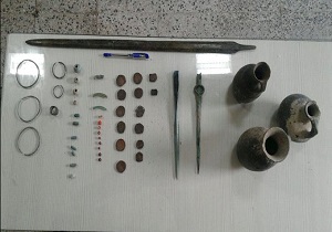 کشف ۴۵ قطعه اشیای تاریخی در شهرستان نمین