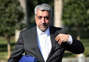 وزیر نیرو وارد شهرکرد شد