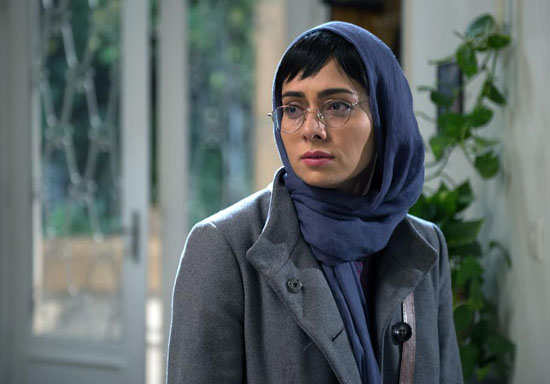 پگاه آهنگرانی: ما سلبریتی ها چه کاره‌ایم که در همه چیز نظر می‌دهیم؟ + فیلم