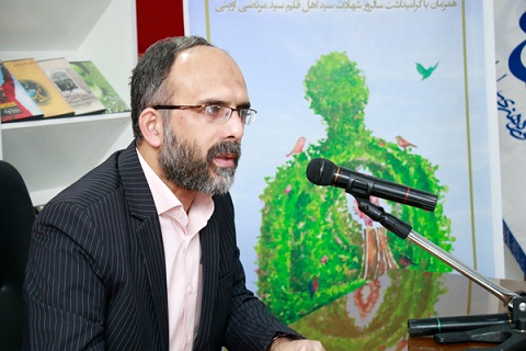 رونمایی از ۳ اثر ادبی همزمان با روز شعر و ادب پارسی در بیرجند
