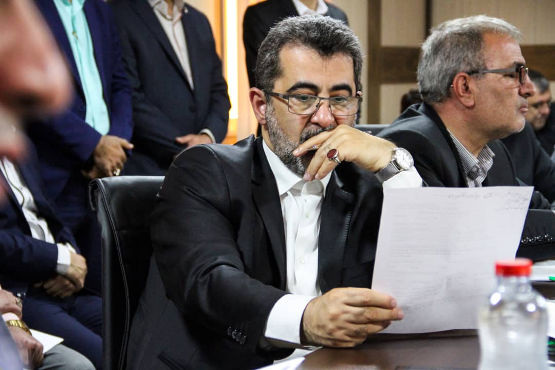 جلوگیری از خام فروشی در دستور کار است
