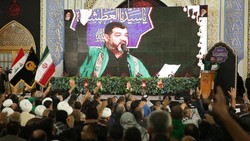 تصاویر دیدنی از حضور خادمان اربعین حسینی در مشهدالرضا(ع) +فیلم