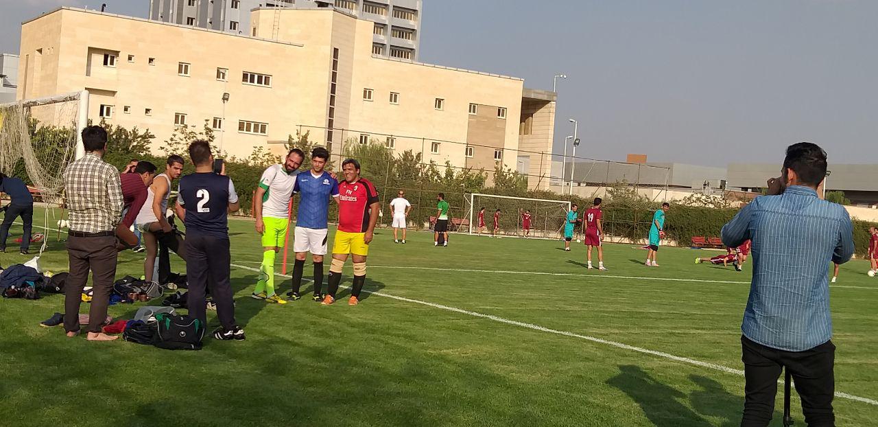 تمرین شاگردان کالدرون پس از اتمام سانس تیم پژوهشگاه نفت/ یک دقیقه سکوت پرسپولیسی&zwnj;ها برای درگذشت کودک ۶ ساله