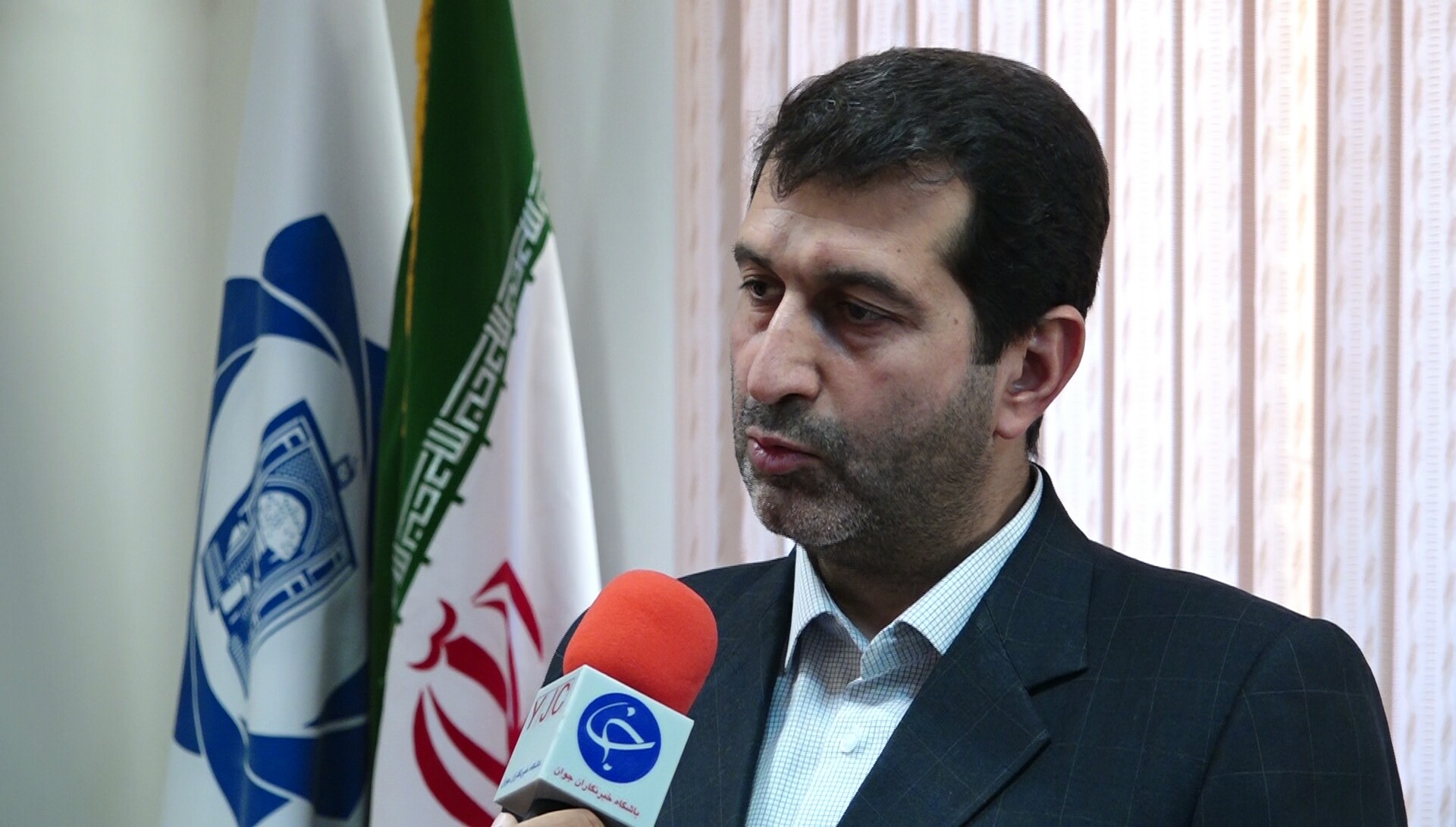 زباله گردی شغلی پردرآمد اما خطرناک در کرمان