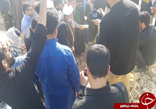 دست حمایت مسلمانان هندوستان بر سر سیل زدگان خوزستانی