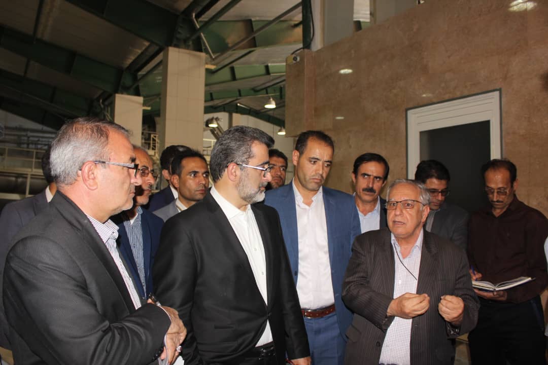 بازدید معاون وزیر کشور از ۳ واحد صنعتی در قیروکارزین