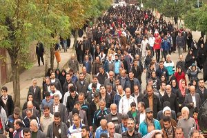 برگزاری همایش پیاده روی بازنشستگان نیرو‌های مسلح در مراغه