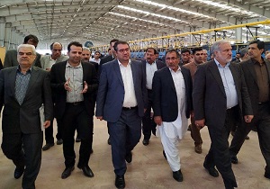 وزیر صنعت، معدن و تجارت در زاهدان