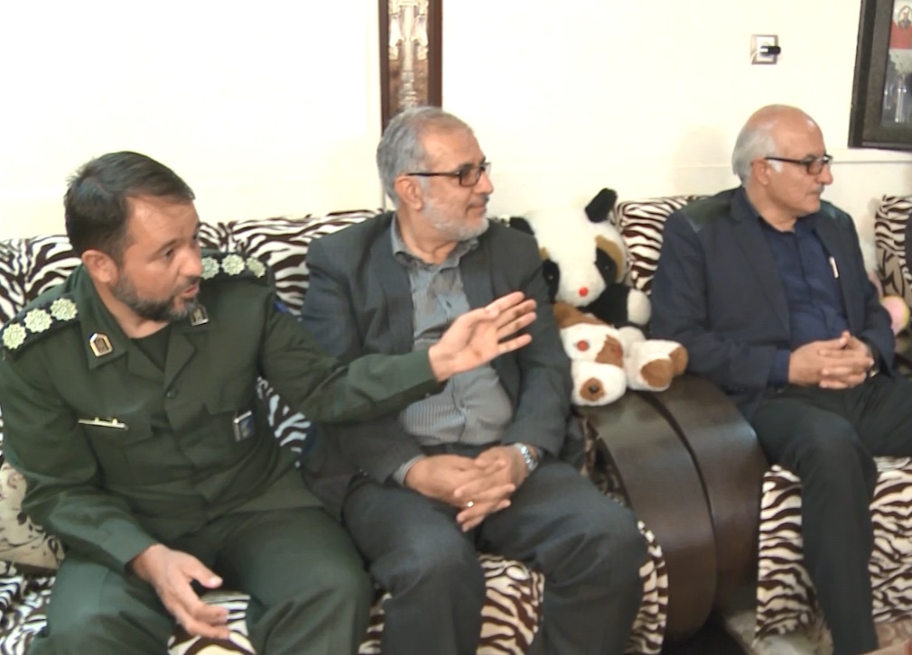 گرامیداشت هفته دفاع مقدس با شعار &laquo;ما پیروزیم&raquo;