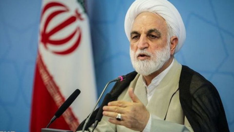 حجم پرونده های قضایی را با سازش و مصالحه کاهش دهیم/ لزوم حمایت از کارگاه‌های تولیدی کوچک