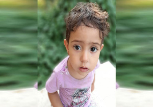 آخرین تصاویر ثبت شده از زهرا دو ساله گمشده در خیابان