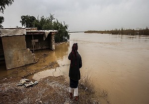 بهره مندی سیل زدگان شادگان از تسهیلات بلاعوض میلیاردی
