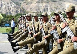 باشگاه خبرنگاران -دانش آموزان تا چه سنی می‌توانند در مدرسه درس بخوانند؟