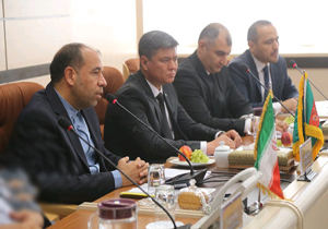 استاندار خراسان شمالی خواستار ایجاد خط هوایی بجنورد -عشق‌آباد شد/مرز ایران و ترکمنستان آرام و امن است