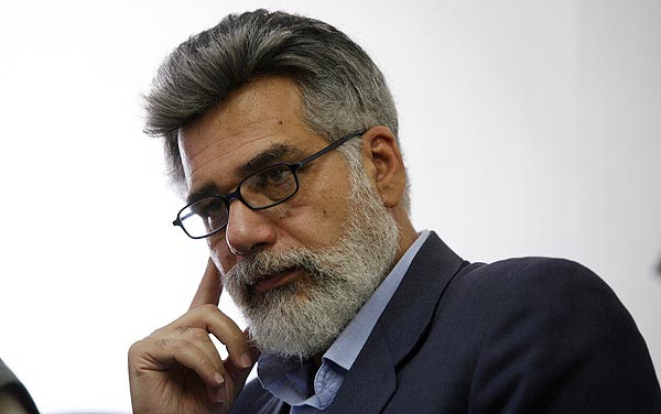 داریوش اسدزاده داریوش اسدزاده