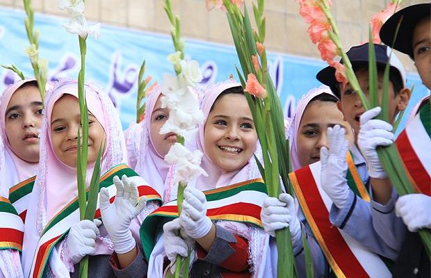 ۲۸۵ هزار دانش&zwnj;آموز همدانی راهی مدرسه می&zwnj;شوند