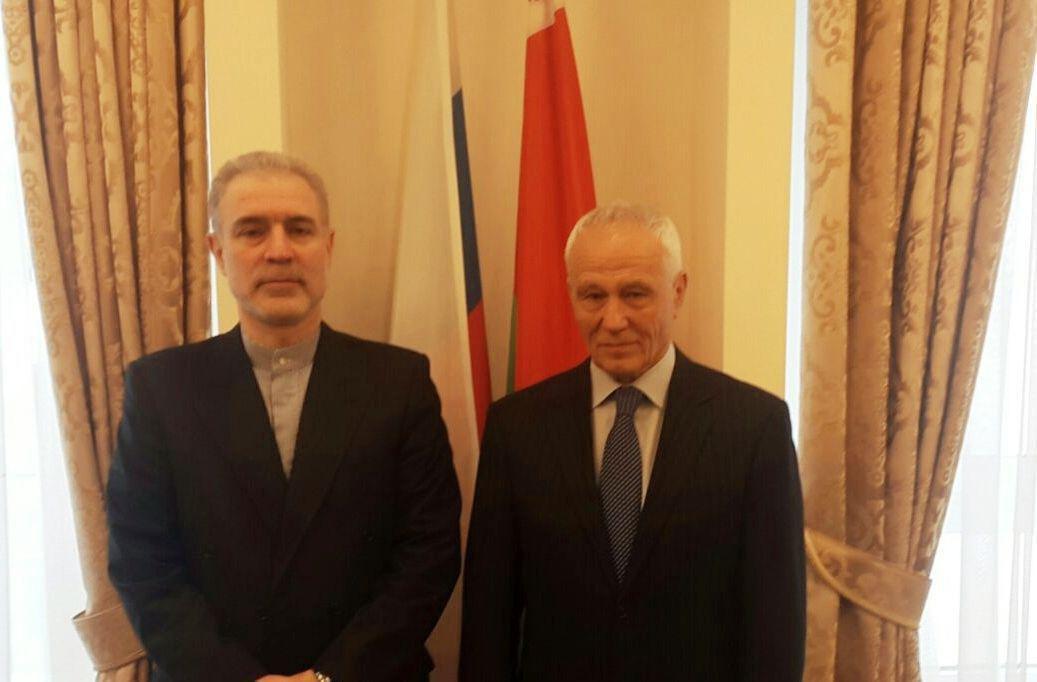 دیدار سفیر  ایران در مینسک با دبیر 