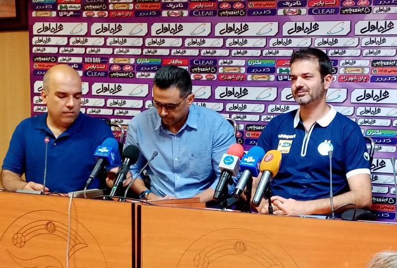 جنگ کالدرون و استرا پیش از شروع شهرآورد ۹۰ با سلاح مهاجم آفریقایی