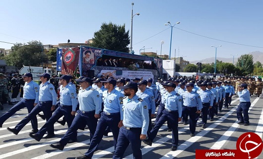مراسم رژه هفته دفاع مقدس در همدان حسینی شد+ عکس