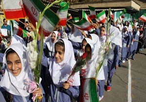 آغاز سال تحصیلی ۹۸ با جشن غنچه‌ها و شکوفه‌ها