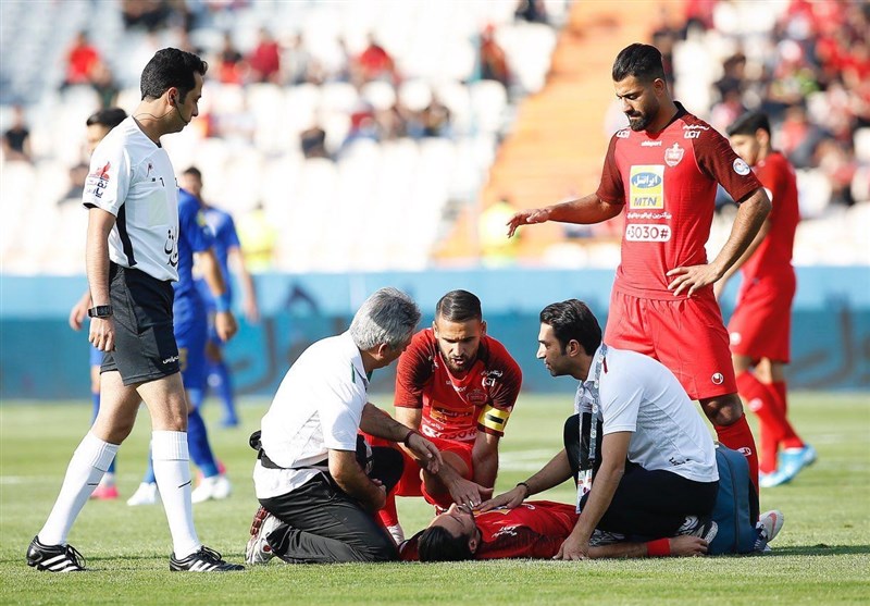 نظر شما در مورد داوری دیدار استقلال - پرسپولیس چیست؟