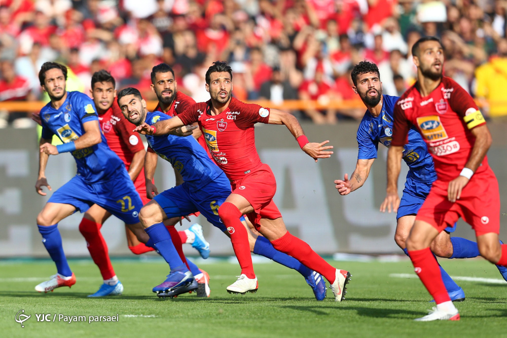 آشنایی با پدیده شهرآورد ۹۰/ آقای گل امید‌ها ستاره پرسپولیس شد