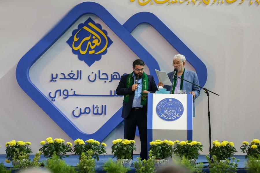 خشت&zwnj;های آسیب دیده حرم مطهر علوی مرمت می&zwnj;شود/ رونمایی از مناره جنوبی بازسازی شده ایوان نجف + عکس